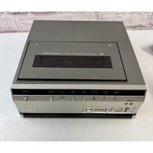 Vintage RCA Video Casette Recorder Selectavision Made In Japan Untested Case